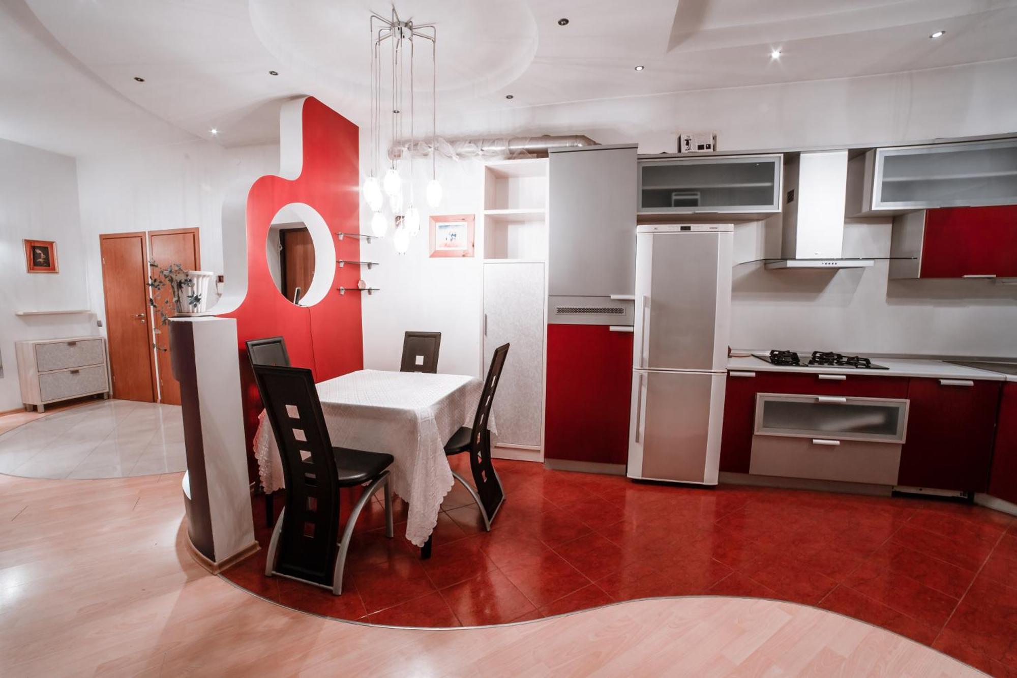 Modern Apartment On Mechnikova Street 18 Lviv Ngoại thất bức ảnh